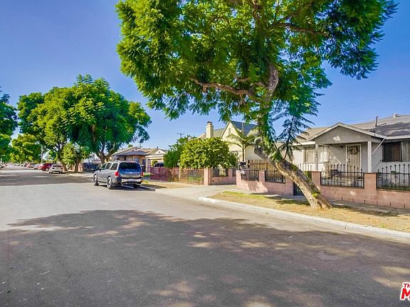 3rd image of 1263 E 87th Pl