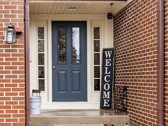 2nd image of 204 Benham Ct #9G