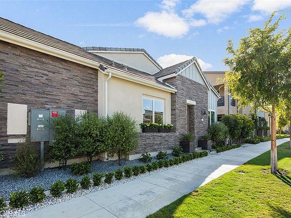 5th image of 726 Sunrise Rd
