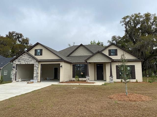1st image of 3929 Duchess Ct