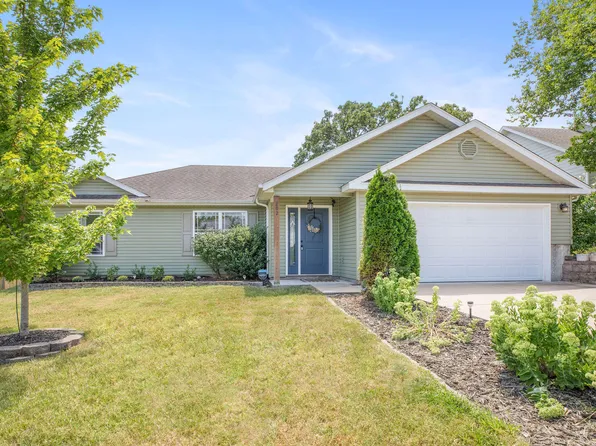 202 Daless Court, Hollister, MO 65672