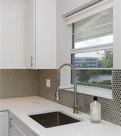 2800 Indian River Blvd #G8 — Photo 13