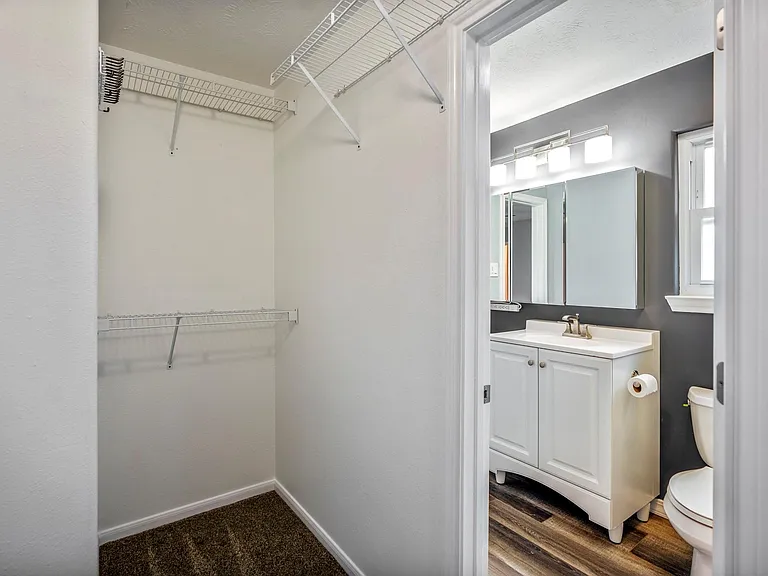 2923 Goldspring Ln — Photo 28