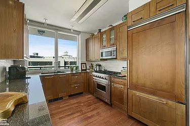 Rented by Brown Harris Stevens