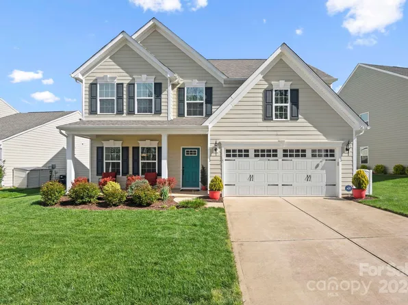 1112 Arnott Ln, Matthews, NC 28104
