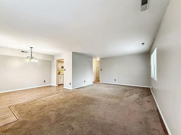 2nd image of 1275 Pacifica Ct