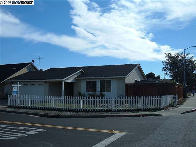 1st image of 3282 San Pablo Way