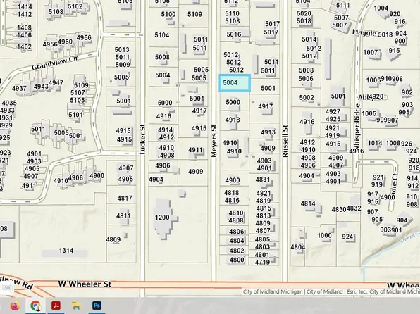 5004 Meyers St, Midland, MI 48640