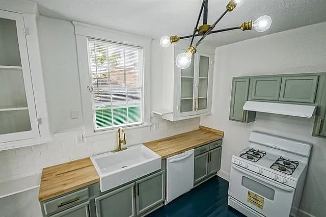 2109 A P Tureaud Ave — Photo 10