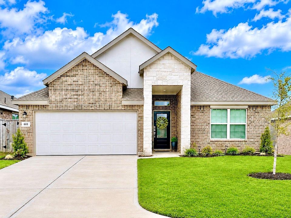 1st image of 611 Spring Ashberry Ct
