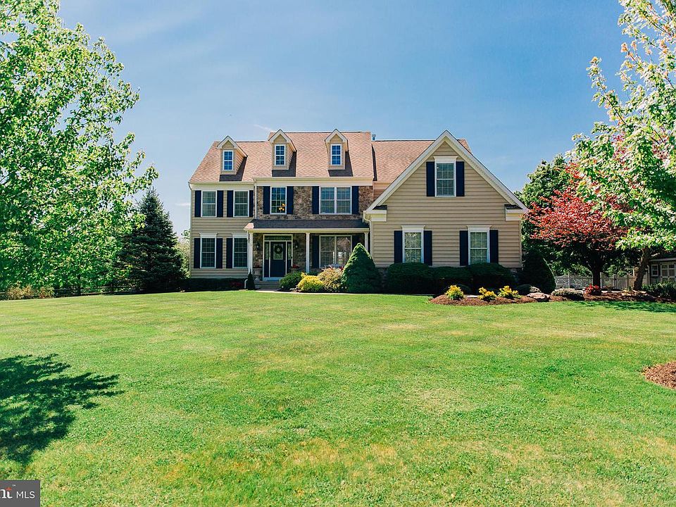1st image of 315 Tinsman Dr