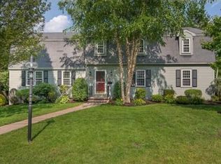 10 Herbert Rd, Braintree, MA 02184
