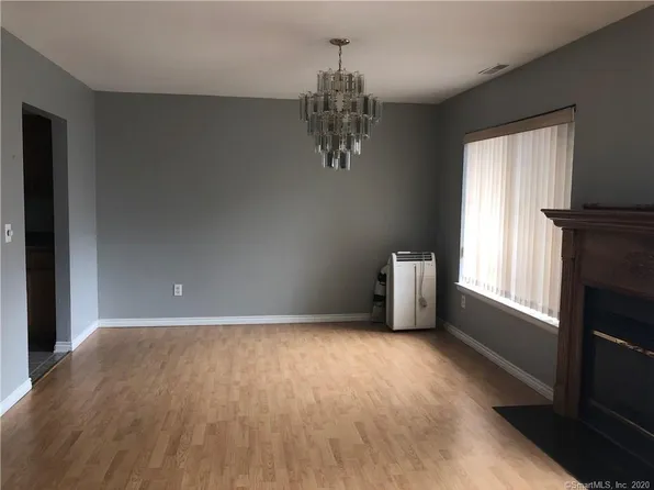 14 Newtown Rd Unit A17, Danbury, CT 06810