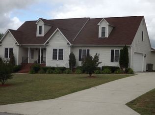 1301 4th Avenue Ext, Farmville, VA 23901