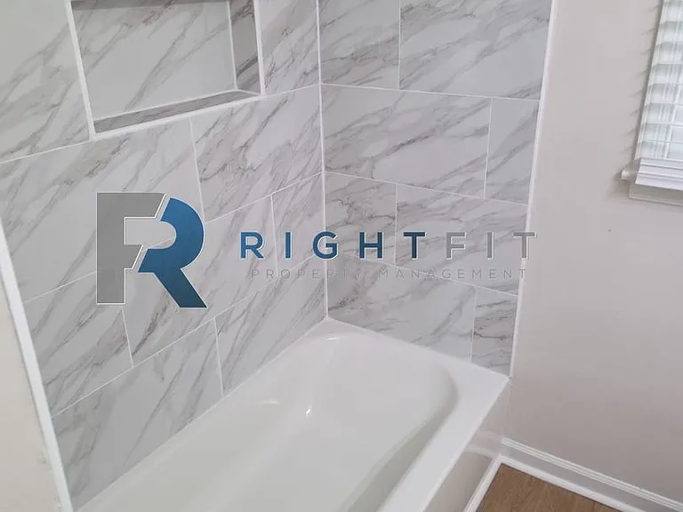 4768 Wellborn Dr — Photo 12