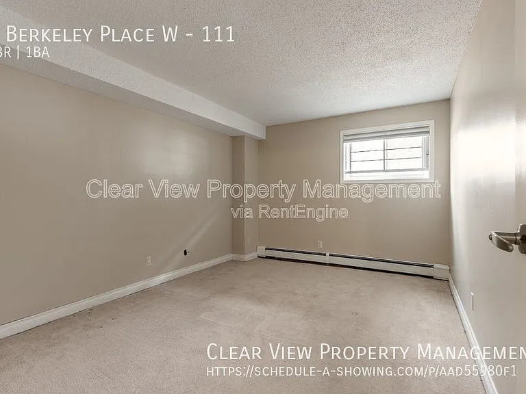 5 Berkeley Pl W #111 — Photo 20