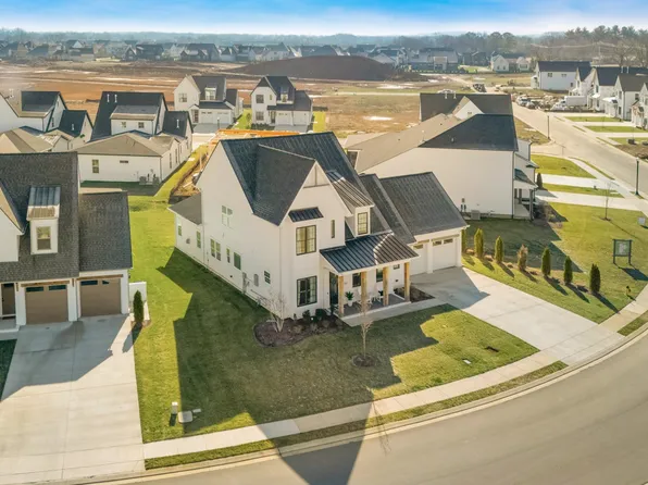 5747 Willoughby Way, Murfreesboro, TN 37129