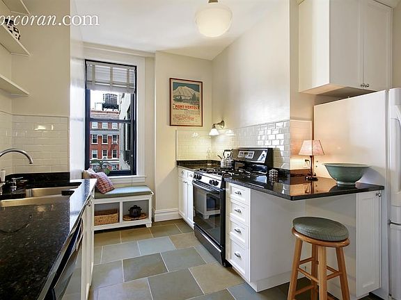 2nd image of 645 W End Ave APT 11C