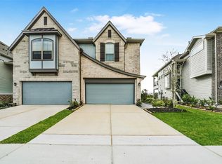 21131 Medina River Dr, Cypress, TX 77433