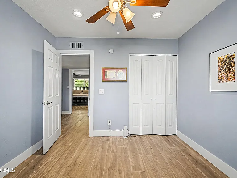 139 E Heather Ave — Photo 21