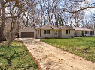 9 W Wyllys Ct, Midland, MI