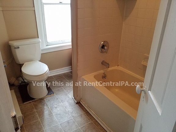 4th image of 1934 State St APT 2