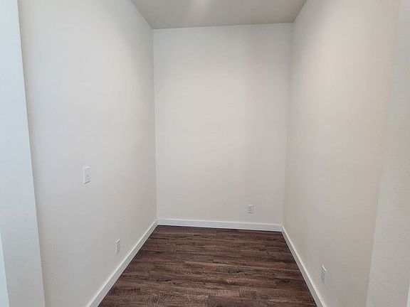 5th image of 6615 National Park Dr #2