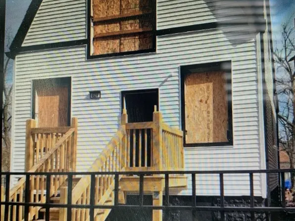 628 E 92nd Pl, Chicago, IL 60619