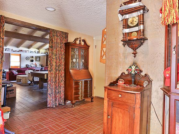 4th image of 2660 Sleepy Hollow Pl