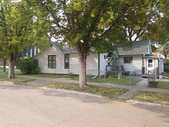 2nd image of 1019 Palmer St
