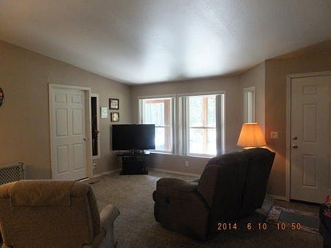 5th image of 1517 Blanchard Cutoff