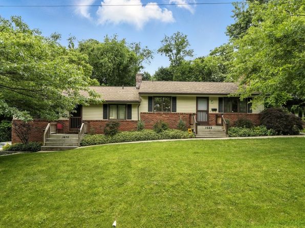 1668-1670 E Archwood Ave #B