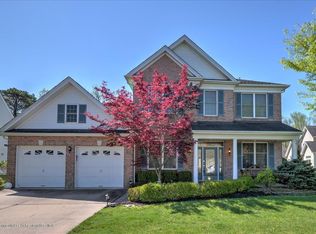 10 Dunberry Dr, Freehold, NJ 07728