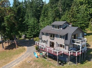 464 Striped Peak Rd, Port Angeles, WA 98363