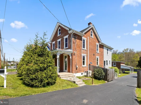 312 Gravel Pike, Collegeville, PA 19426
