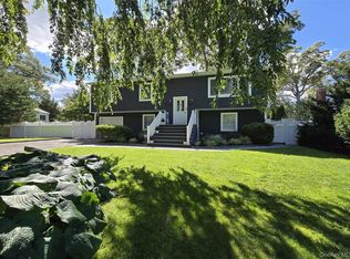 46 Midland Blvd, Ronkonkoma, NY 11779