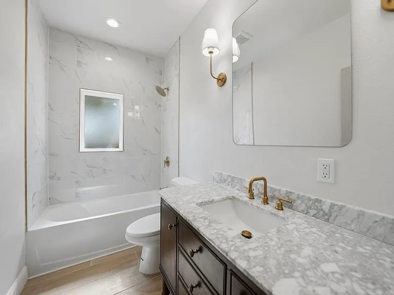 3320 Palm Dr — Photo 7