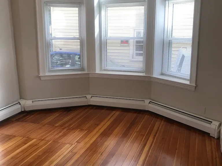 16 Newhall Street — Photo 23