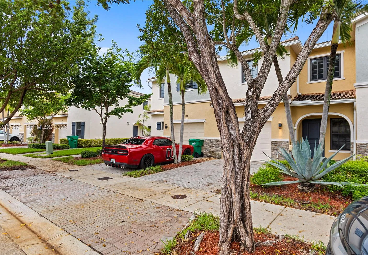 Aventura Isles — Photo 2