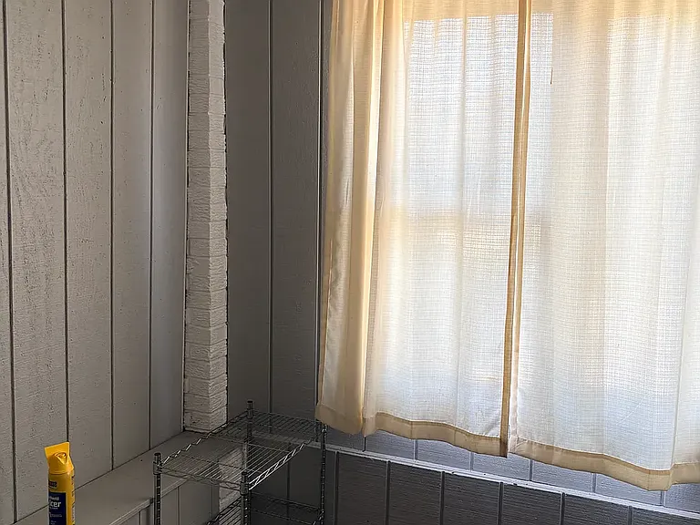 821 Forest Ave #1 — Photo 24