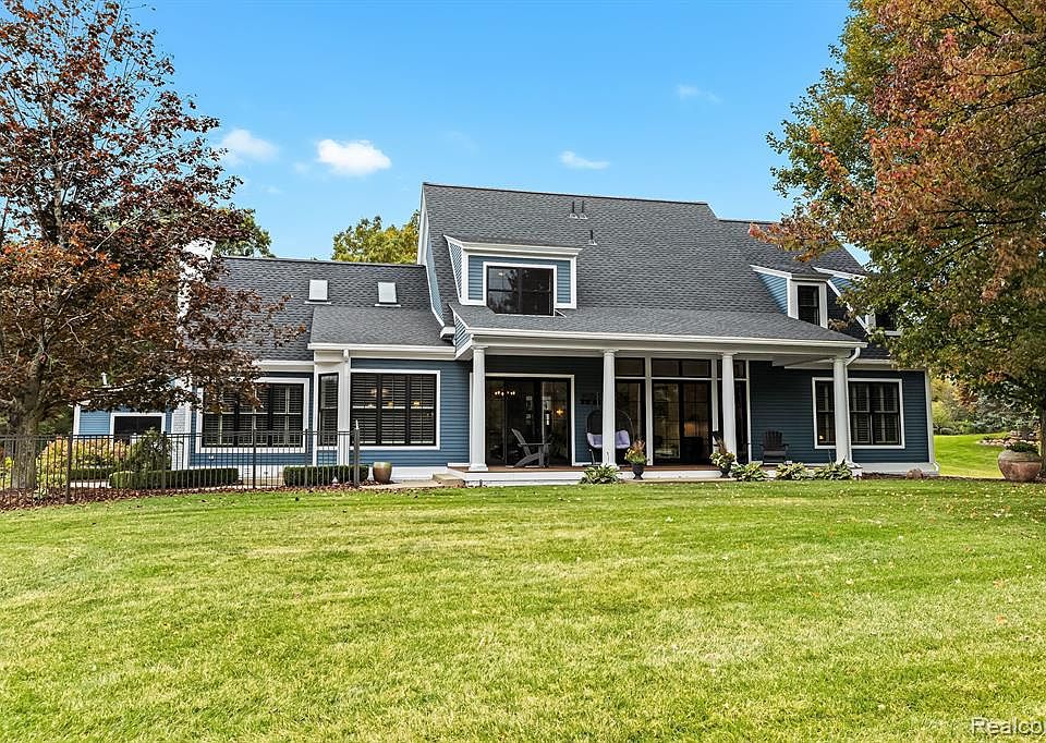 5319 Timber Bend Dr, Brighton, MI 48116 MLS 20230092519 Zillow