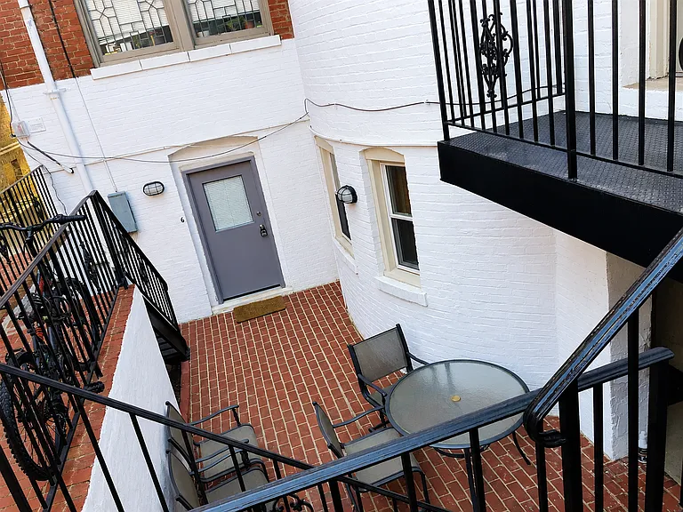 1730 New Hampshire Ave NW #8 — Photo 5