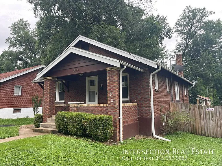 302 Louisa Ave — Photo 3