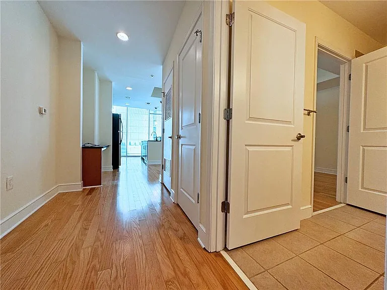 44 Peachtree Pl NW #929 — Photo 17