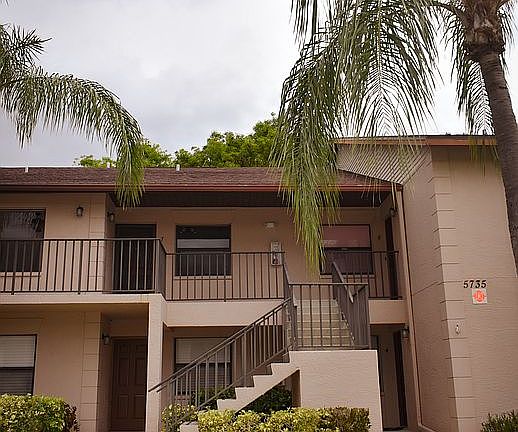 2nd image of 5735 Foxlake Dr APT 7