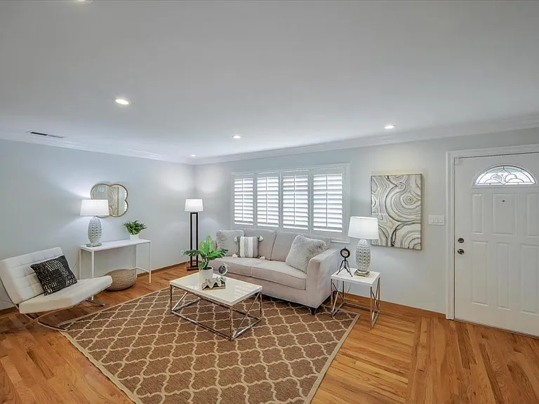 1673 Grizilo Dr — Photo 1