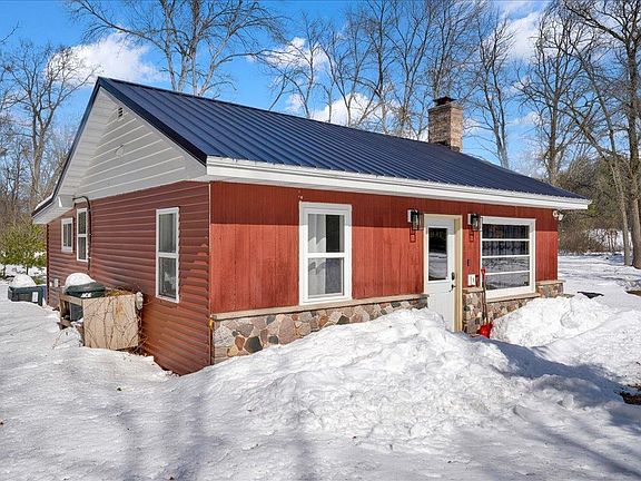 2nd image of W9862 County Rd W