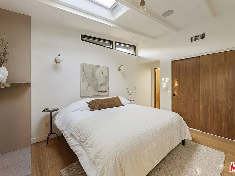 1107 Le Gray Ave — Photo 12