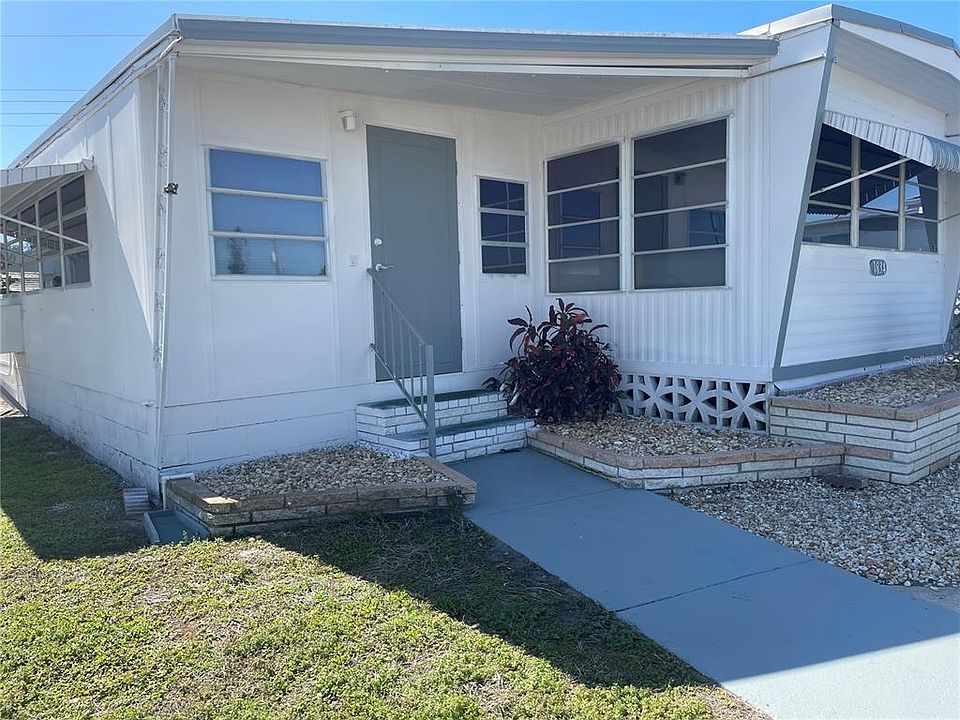 1st image of 1834 PALM SPRINGS STREET
