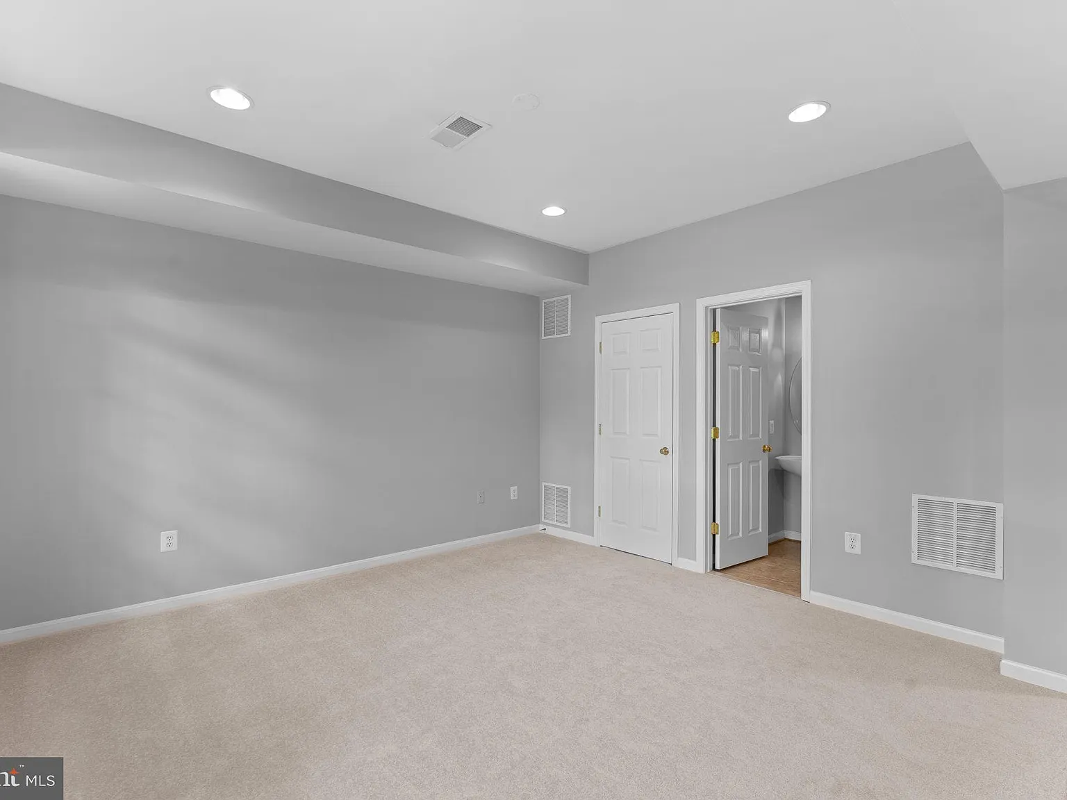 Ashbrook — Photo 4